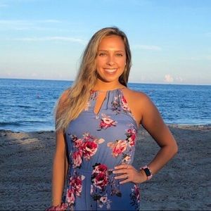 Meet your Posher, Rebekah